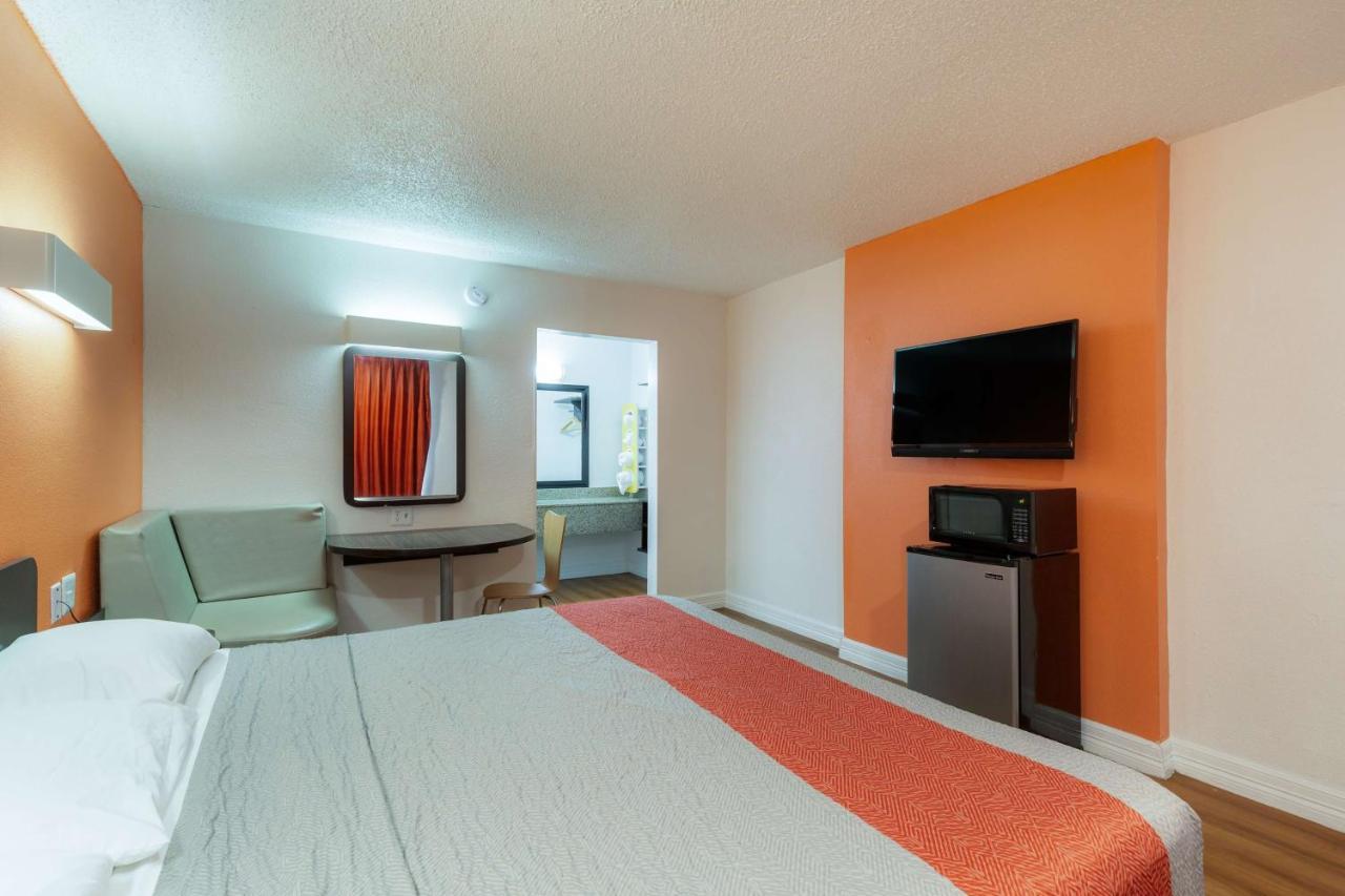 Motel 6-Houston, Tx - East Luaran gambar